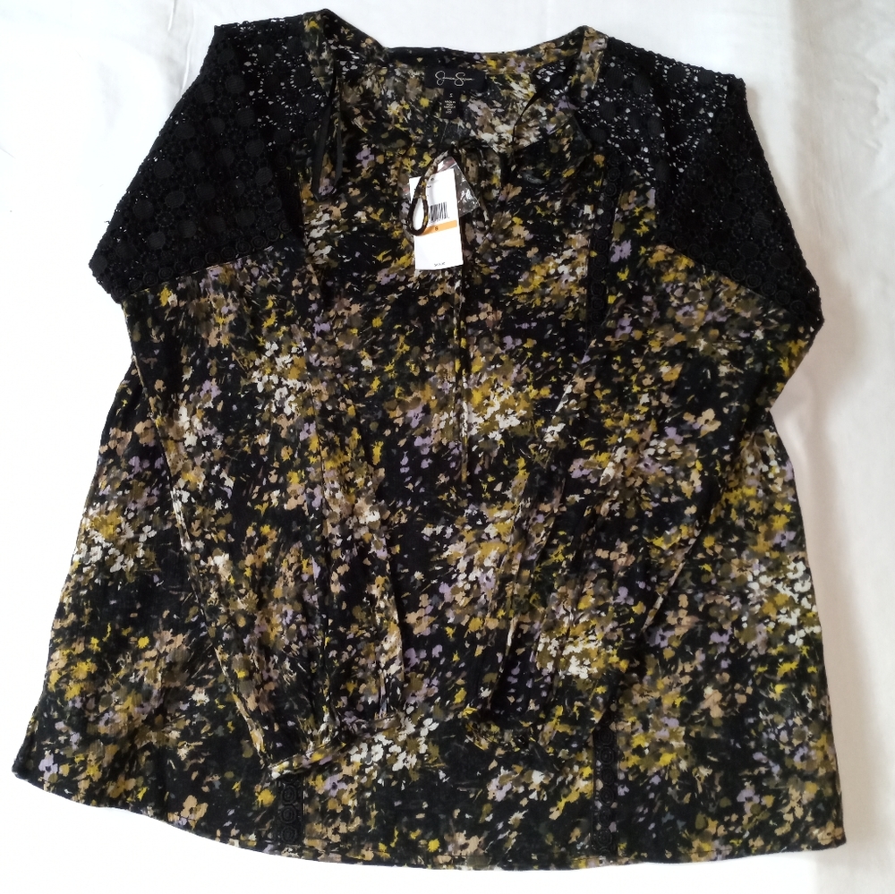 NWT Women's Jessica Simpson Floral Printed Top
